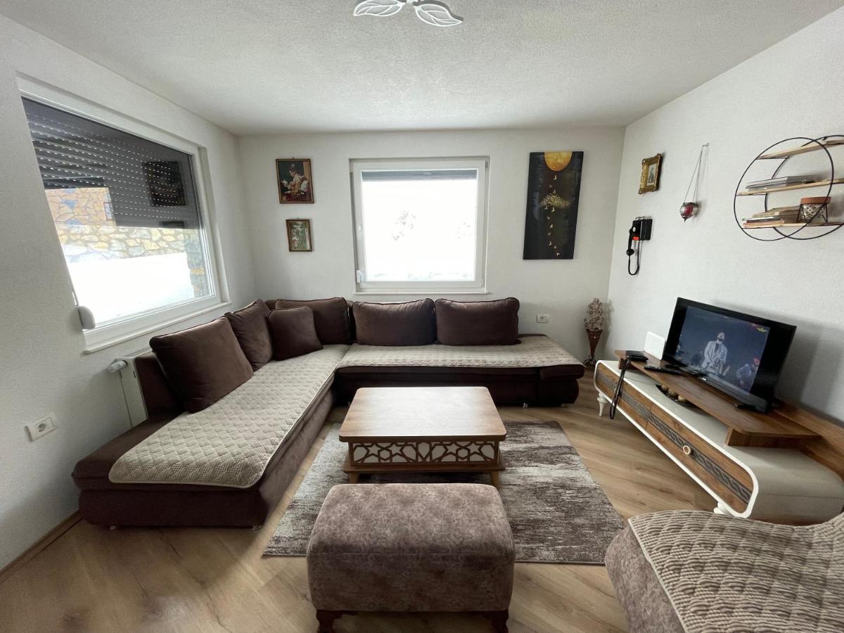 Villa 80 Kodra E Diellit เทโทโว ภายนอก รูปภาพ