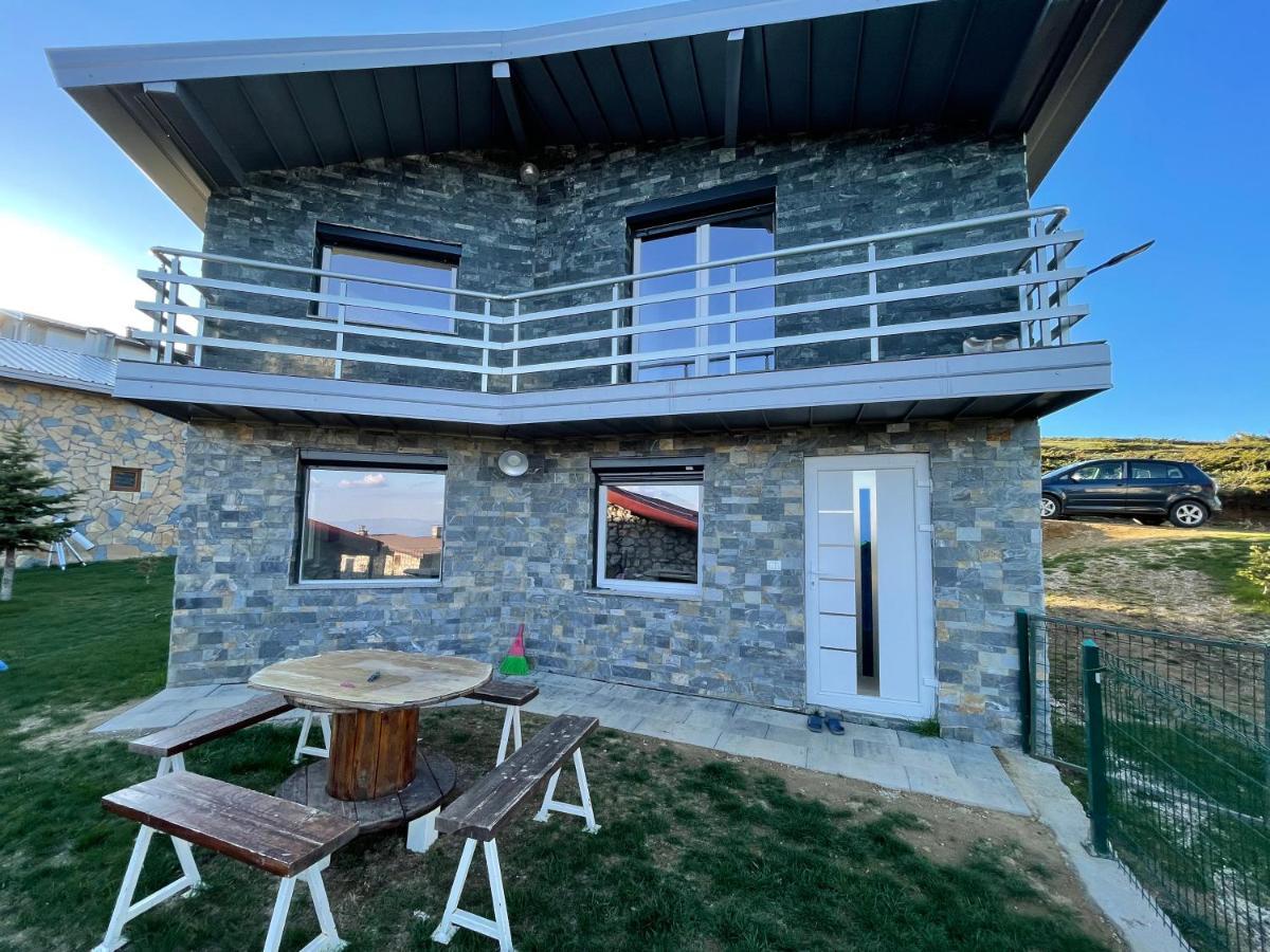 Villa 80 Kodra E Diellit เทโทโว ภายนอก รูปภาพ