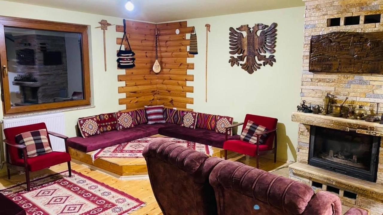 Villa 80 Kodra E Diellit เทโทโว ภายนอก รูปภาพ